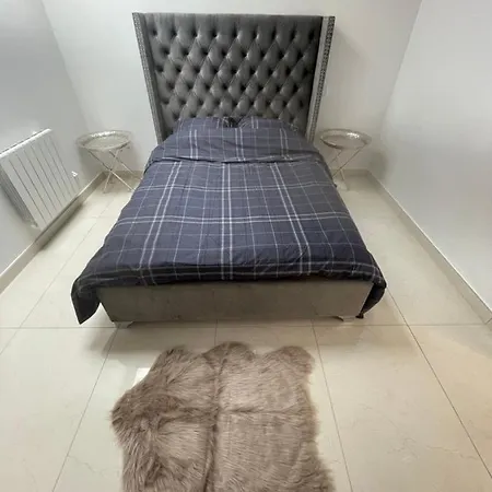 Cosy Πανσιόν Le Petit-Quevilly